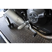 AELLA Riding Step Kit (Rearsets) for the Ducati Scrambler AELLA Riding Step Kit (Rearsets) for the Ducati Scrambler
