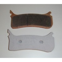 Beringer R8 Racing Brake Pads for Aerotec 6 Piston calipers Beringer R8 Racing Brake Pads for Aerotec 6 Piston calipers