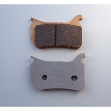 Beringer R8 Racing Brake Pads for Aerotec 4 Piston Radial calipers