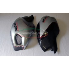 CARBONVANI - DUCATI MONSTER M696 / M796 / M1100 CARBON FIBER LH FUEL TANK SIDE PANEL SILVER WITH FRAME AND MESH CARBONVANI - DUCATI MONSTER M696 / M796 / M1100 CARBON FIBER LH FUEL TANK SIDE PANEL SILVER WITH FRAME AND MESH