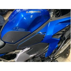 TechSpec Tank Grip Pads for the Kawasaki Ninja ZX-25R (2020+)