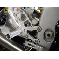 WOODCRAFT Aprilia RSV4 APRC / Tuono V4 (11-16) Full Rearsets - Clear Anodized - STD Shift