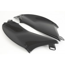 MOTOCORSE - CARBON FIBER UNDER TANK SIDE PANEL SET FOR DUCATI DIAVEL 2010-16
