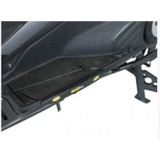 R&G Racing Footboard Sliders for Yamaha 530 T-Max '12-'15
