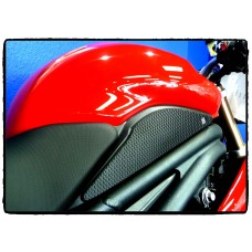 TechSpec Tank Grip Pads for the Triumph Speed Triple 1050 (11-15)