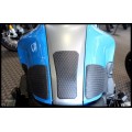 TechSpec Tank Grip Pads for the BMW R1200 R (15+) TechSpec Tank Grip Pads for the BMW R1200 R (15+)