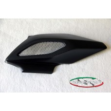 CARBONVANI - MV AGUSTA DRAGSTER 800 CARBON FIBER RH AIRBOX COVER CARBONVANI - MV AGUSTA DRAGSTER 800 CARBON FIBER RH AIRBOX COVER