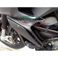 CARBONVANI - MV AGUSTA RIVALE CARBON FIBER LEFT AIR EXTRACTOR AND COVER CARBONVANI - MV AGUSTA RIVALE CARBON FIBER LEFT AIR EXTRACTOR AND COVER