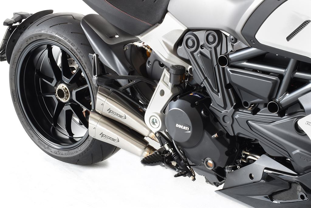 HP CORSE Hydroform Short R Slip On For Ducati Diavel 1260 HP CORSE Hydroform Short R Slip On For Ducati Diavel 1260