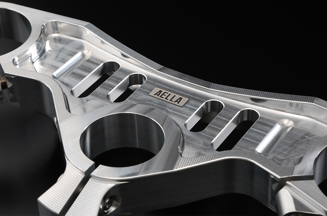 AELLA Top Triple Clamp - MotoGP Design for the Ducati Panigale - 53mm