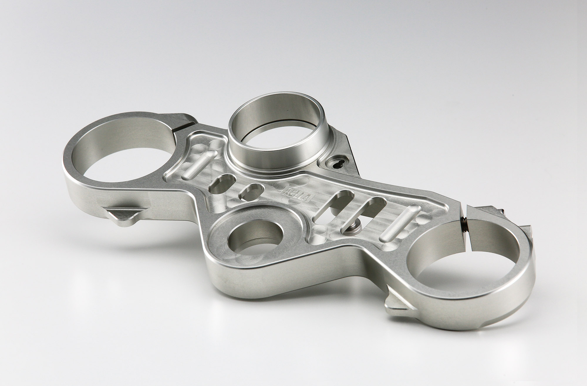 AELLA Top Triple Clamp Motogp Design for BMW S1000RR