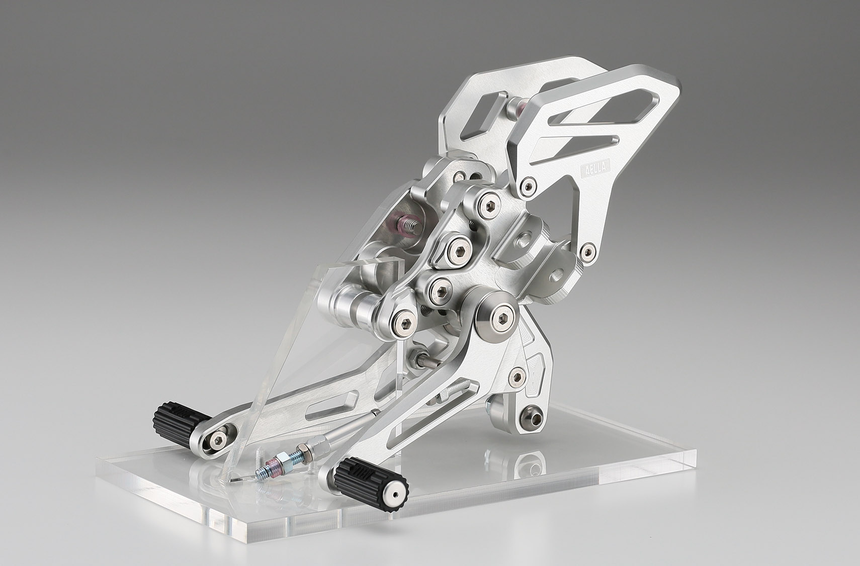 AELLA Riding Step Kit (Rearsets) for the BMW R1200R / R1200RS AELLA Riding Step Kit (Rearsets) for the BMW R1200R / R1200RS