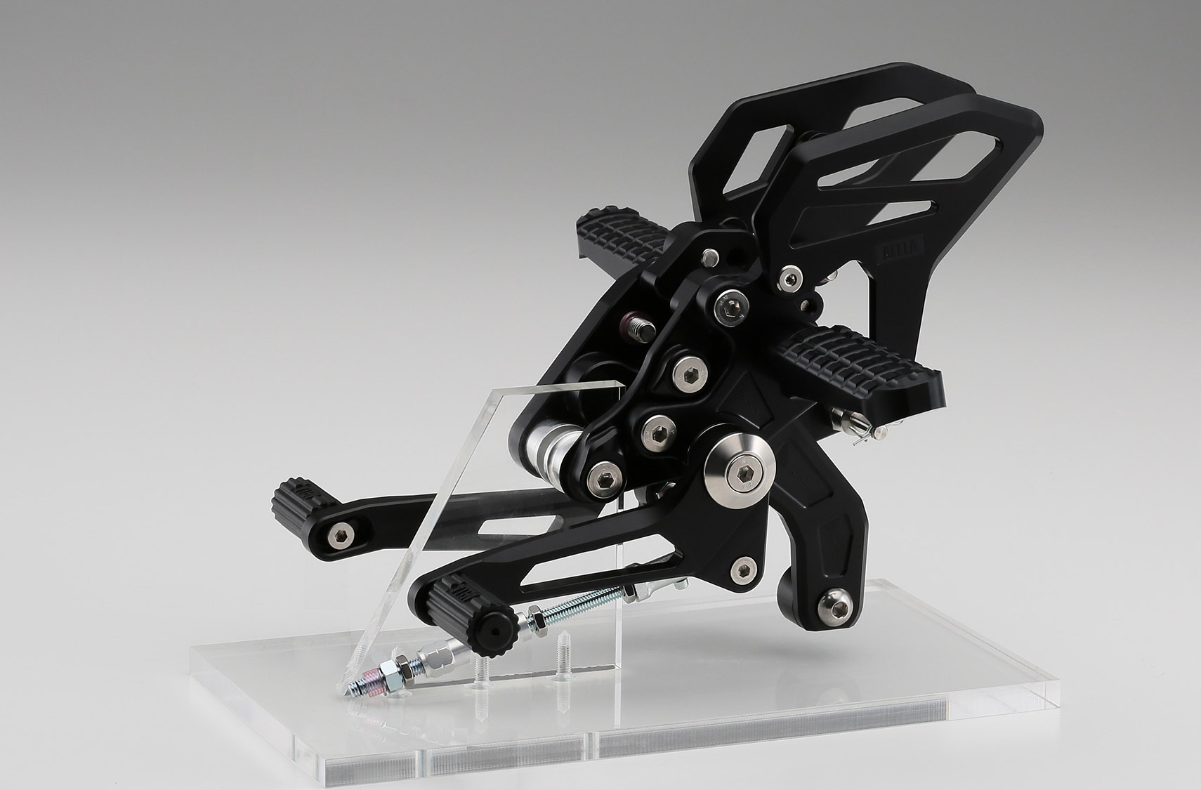 AELLA Riding Step Kit (Rearsets) for the BMW R1200R / R1200RS AELLA Riding Step Kit (Rearsets) for the BMW R1200R / R1200RS