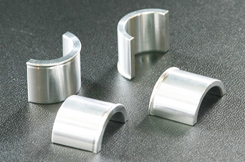 AELLA 28 to 22mm (1 1/8 to 7/8 inch) Handlebar Clamp Spacer / Reducer AELLA 28 to 22mm (1 1/8 to 7/8 inch) Handlebar Clamp Spacer / Reducer