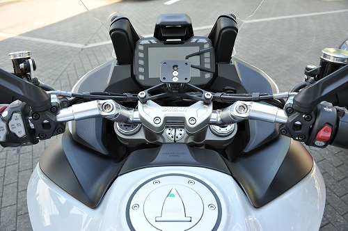 AELLA Aluminum Variable Handlebar (Multistrada 1200 DVT) (15-17) AELLA Aluminum Variable Handlebar (Multistrada 1200 DVT) (15-17)