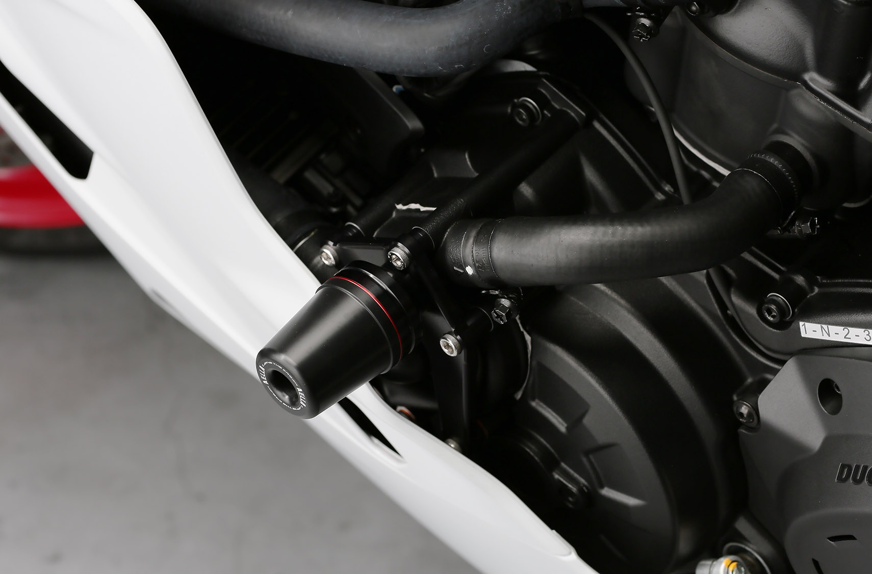 AELLA Frame Sliders for Ducati Supersport 939 / S (1719)