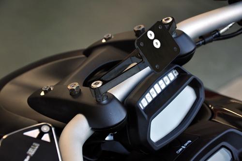 AELLA Navigation Stay for Ducati Diavel 2011-2014 AELLA Navigation Stay for Ducati Diavel 2011-2014