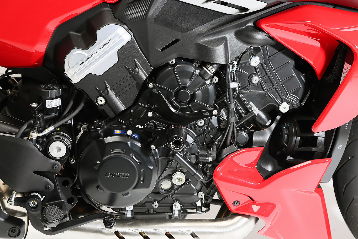 AELLA Frame Slider Kit For the Ducati Diavel V4