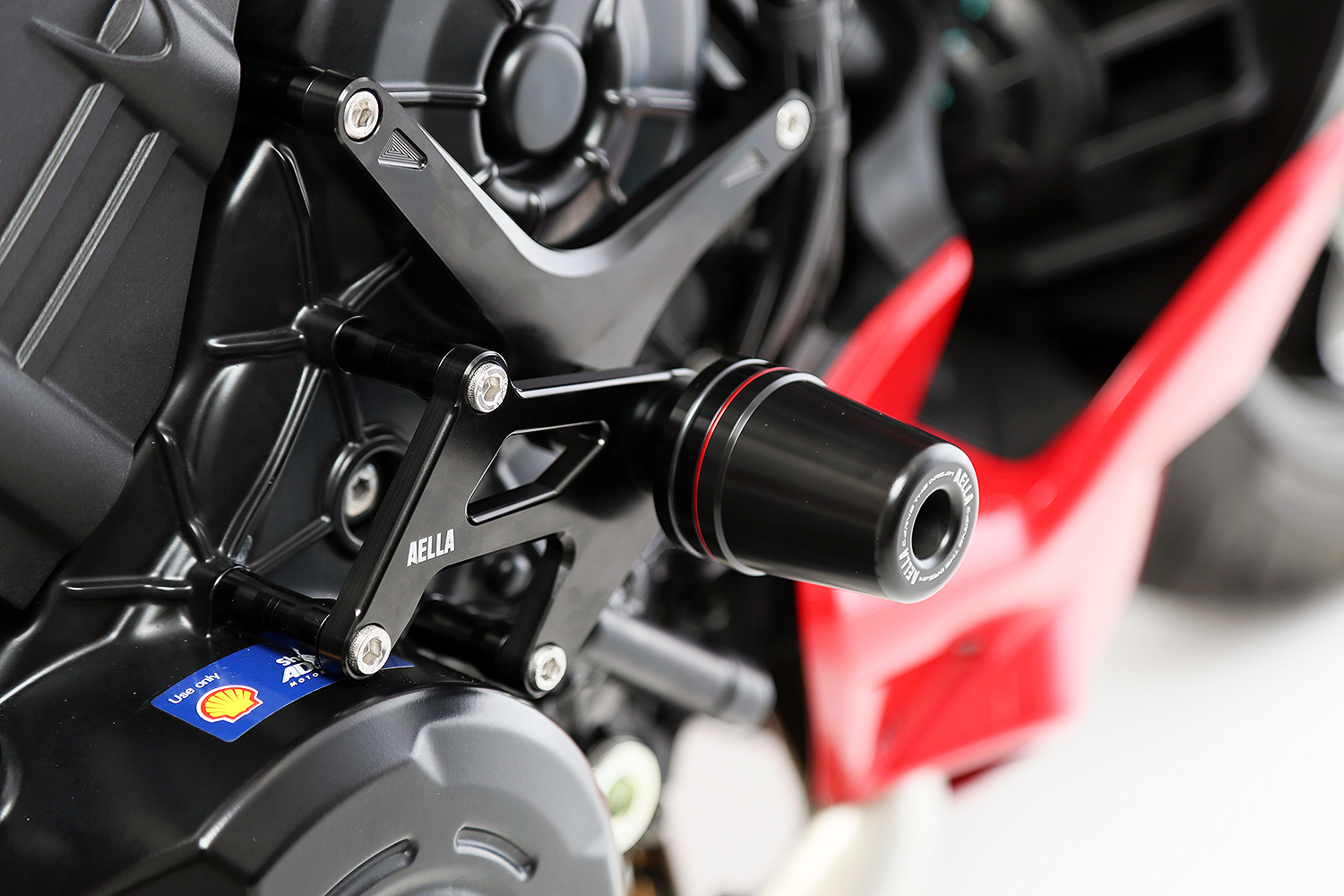 AELLA Frame Slider Kit For the Ducati Diavel V4