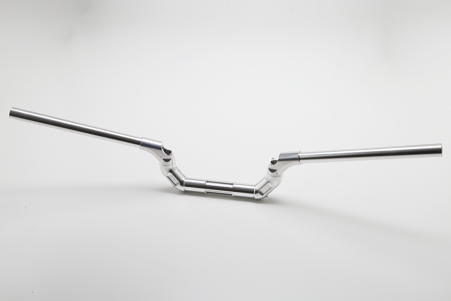 AELLA Universal Adjustable Aluminum Variable Handlebar - Type 1 AELLA Universal Adjustable Aluminum Variable Handlebar - Type 1