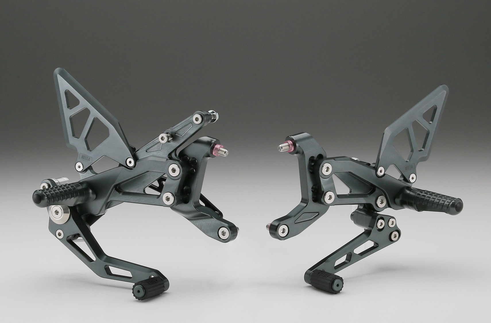 AELLA Riding Step Kit (Rearsets) for the Ducati Streetfighter V4 / S