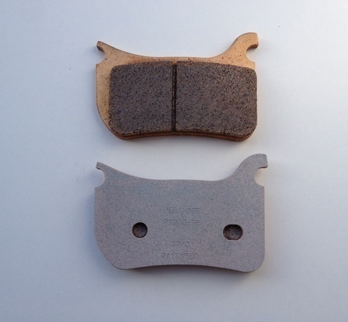 Beringer R8 Racing Brake Pads for Aerotec 4 Piston Radial calipers Beringer R8 Racing Brake Pads for Aerotec 4 Piston Radial calipers