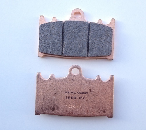 Beringer R2 Racing Brake Pads for Axial Mount 4 Piston calipers Beringer R2 Racing Brake Pads for Axial Mount 4 Piston calipers