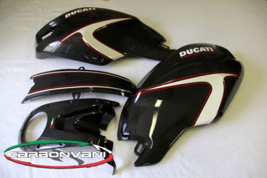 CARBONVANI - DUCATI MONSTER M1100 / M796 / M696 CARBON FIBER SAM BODY KIT CARBONVANI - DUCATI MONSTER M1100 / M796 / M696 CARBON FIBER SAM BODY KIT
