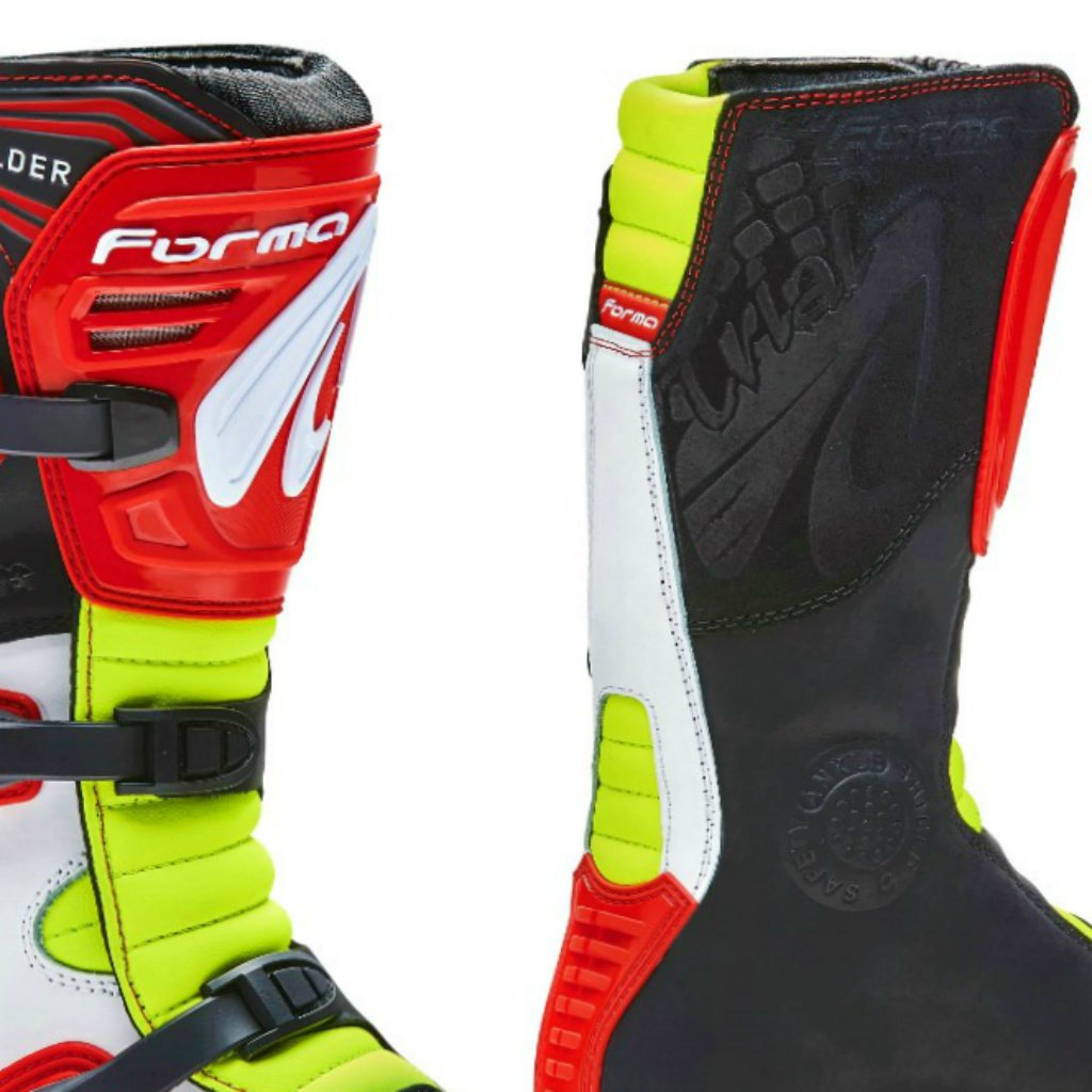 forma boulder boots