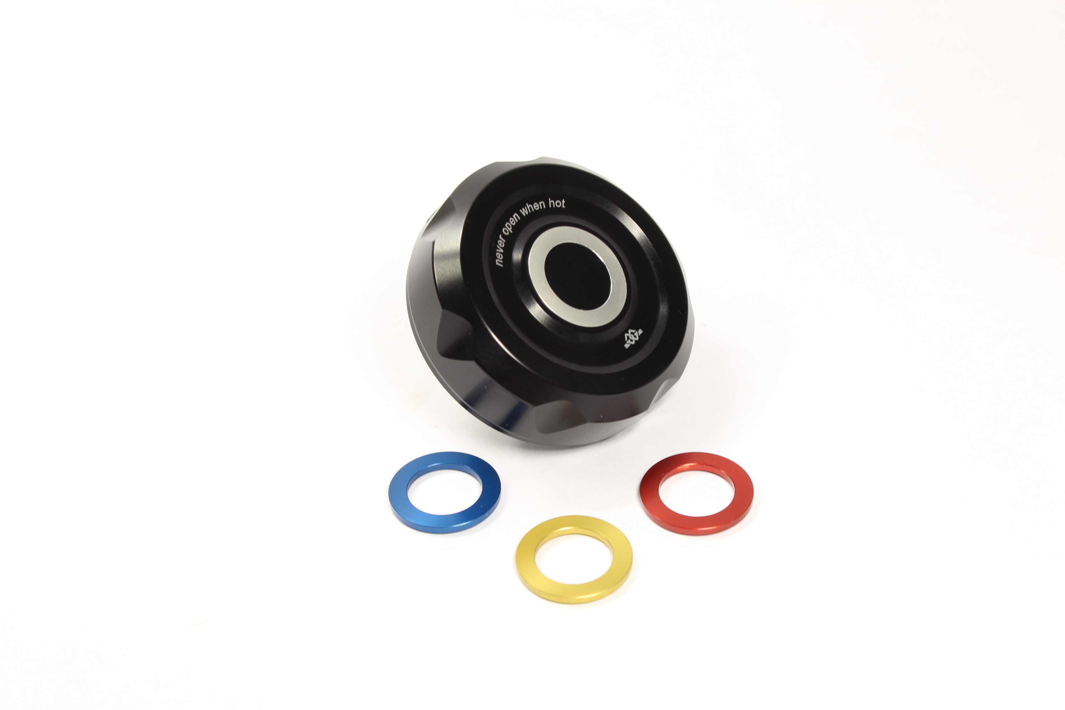 Gilles Radiator Cap Cover for the Ducati Monster, Kawasaki, Suzuki and Yamaha Models Gilles Radiator Cap Cover for the Ducati Monster, Kawasaki, Suzuki and Yamaha Models