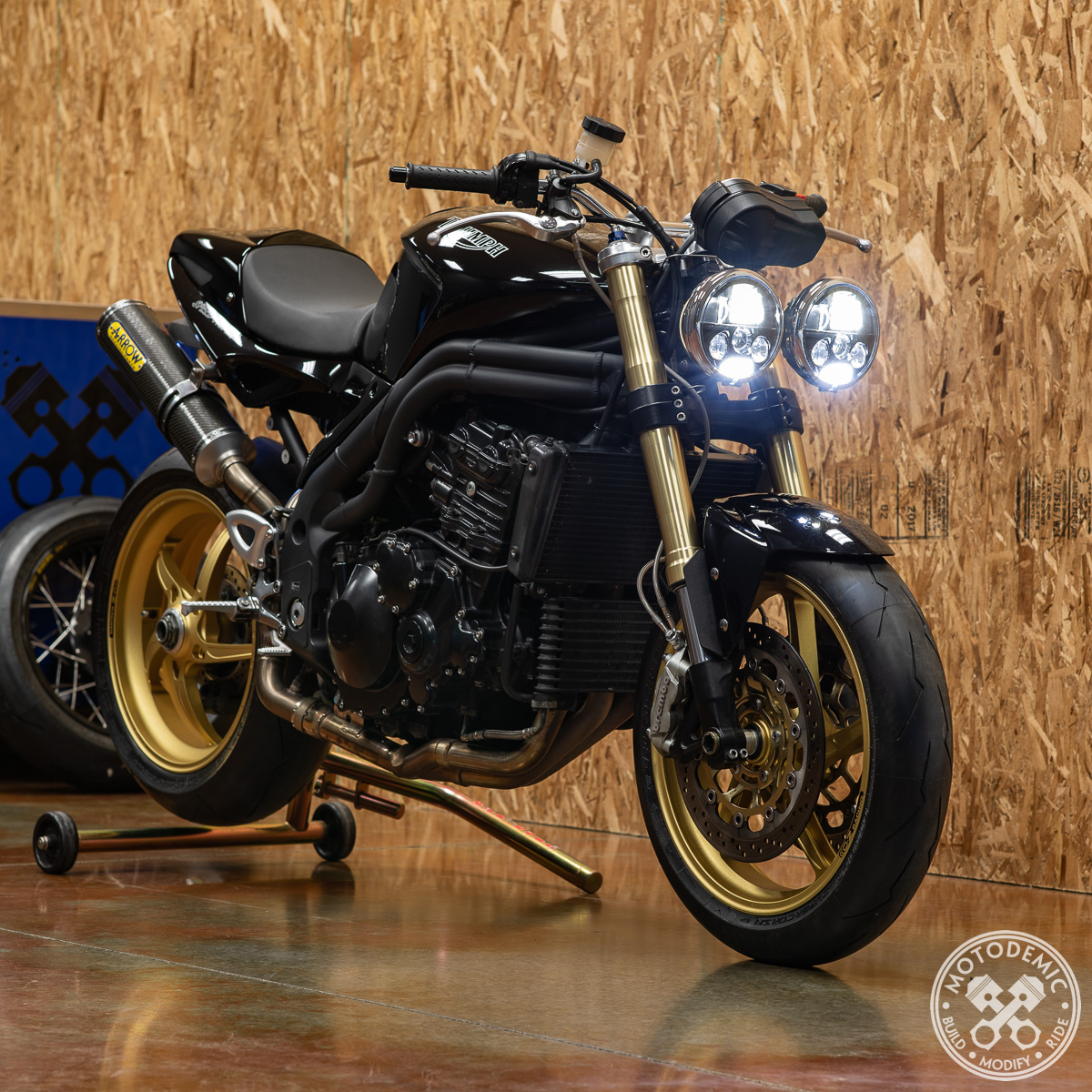 Motodemic Dual Evo LED Headlight Conversion Kit for Triumph Roadsters Motodemic Dual Evo LED Headlight Conversion Kit for Triumph Roadsters