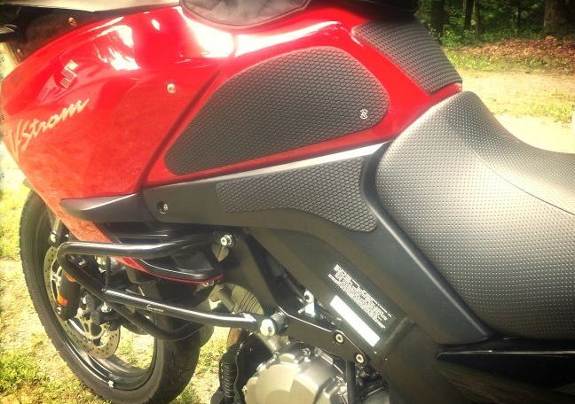 TechSpec Tank Grip Pads for the Suzuki V-Storm DL650 (2000-11) DL1000 (2000-12) TechSpec Tank Grip Pads for the Suzuki V-Storm DL650 (2000-11) DL1000 (2000-12)