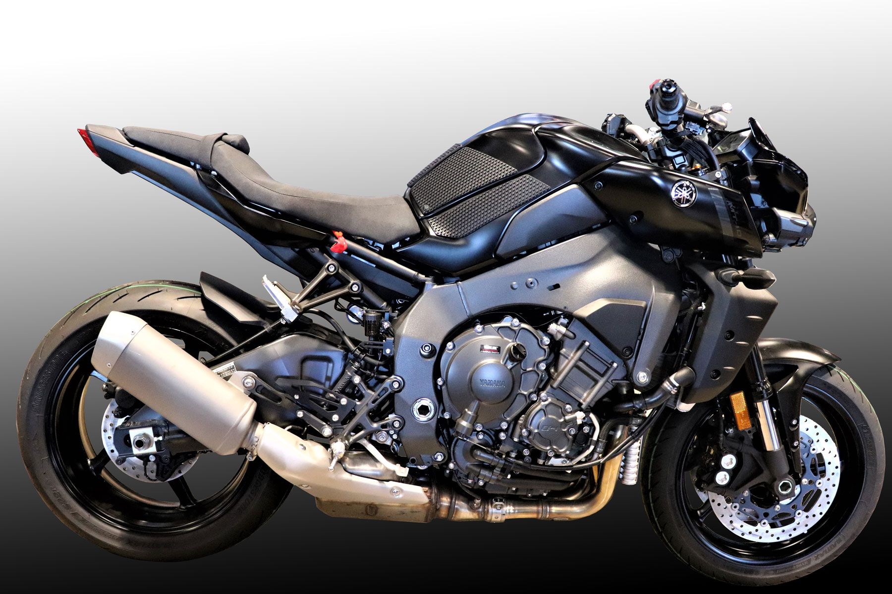 TechSpec Tank Grip Pads for the Yamaha FZ-10 / MT-10 (2022+) TechSpec Tank Grip Pads for the Yamaha FZ-10 / MT-10 (2022+)