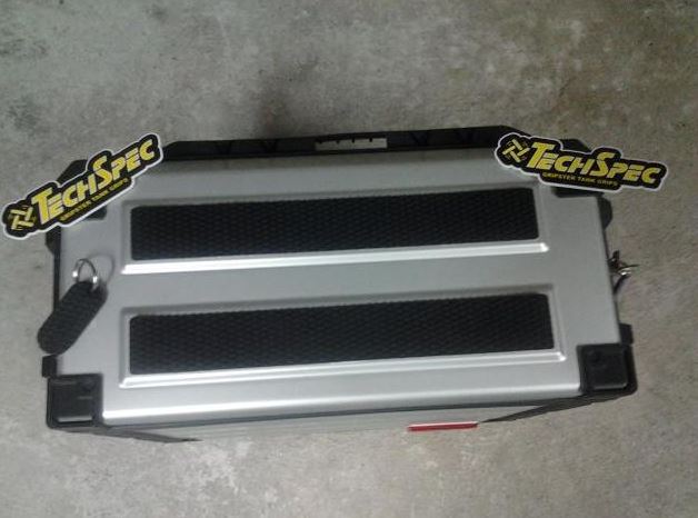 TechSpec Pannier Guards for the Yamaha Super Tenere (13.0") Side Boxes TechSpec Pannier Guards for the Yamaha Super Tenere (13.0") Side Boxes
