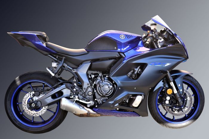 TechSpec Tank Grip Pads for the Yamaha YZF-R7 TechSpec Tank Grip Pads for the Yamaha YZF-R7