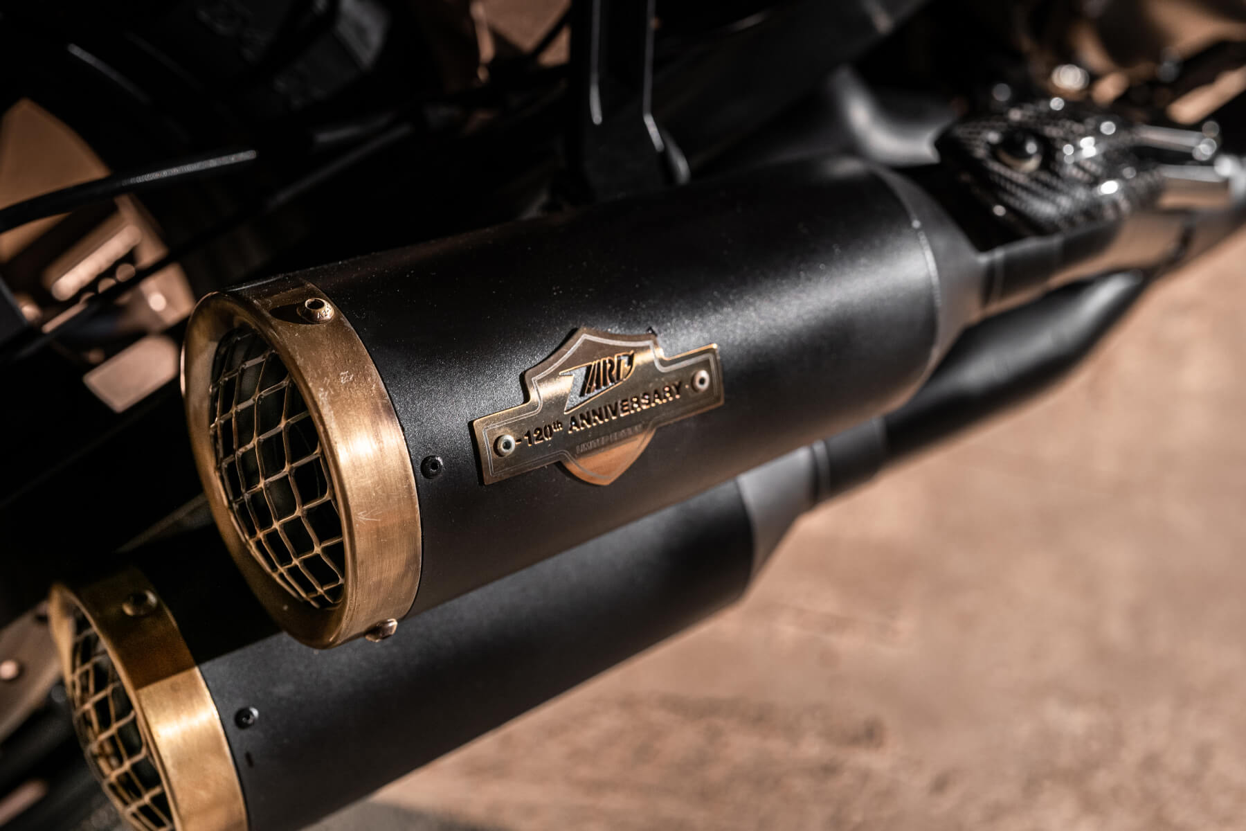 Zard 120th ANNIVERSARY LIMITED EDITION Full Exhaust for Harley Davidson ...
