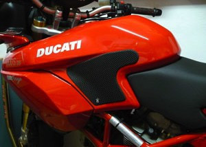 TechSpec Tank Grip Pads for the Ducati Multistrada 1100 / 1000 / 620 TechSpec Tank Grip Pads for the Ducati Multistrada 1100 / 1000 / 620