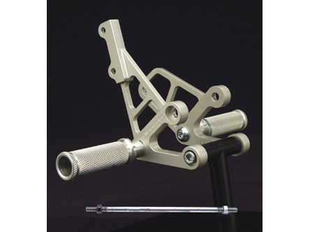 WOODCRAFT Suzuki GSX-R600 (01-05) GSX-R750 (2000-05) GSX-R1000 (01-04) Complete Rearset Kit W/Shift & Brake Pedals WOODCRAFT Suzuki GSX-R600 (01-05) GSX-R750 (2000-05) GSX-R1000 (01-04) Complete Rearset Kit W/Shift & Brake Pedals