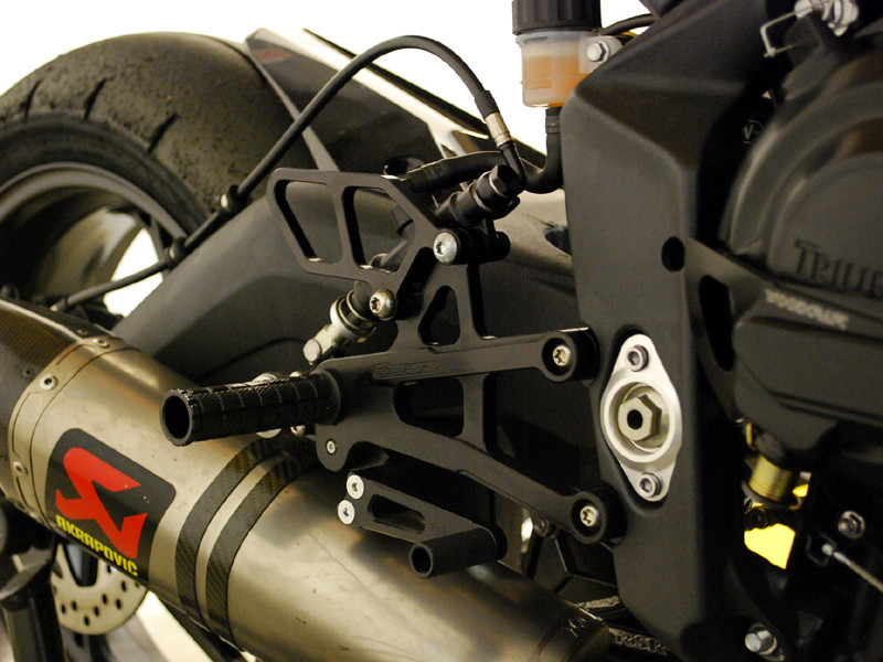 WOODCRAFT Triumph Daytona 675 (13-18) Complete Rearset Kit Tandard Shift with Shift and Brake Pedals Black for use without a Quickshifter WOODCRAFT Triumph Daytona 675 (13-18) Complete Rearset Kit Tandard Shift with Shift and Brake Pedals Black for use without a Quickshifter