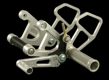 WOODCRAFT Aprilia RSV / R - Factory (04-09) Tuono (06-10) GP RearStets (with shifter) WOODCRAFT Aprilia RSV / R - Factory (04-09) Tuono (06-10) GP RearStets (with shifter)