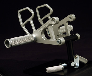 WOODCRAFT Aprilia RSV / R - Factory (04-09) Tuono (06-10) Rear Sets WOODCRAFT Aprilia RSV / R - Factory (04-09) Tuono (06-10) Rear Sets