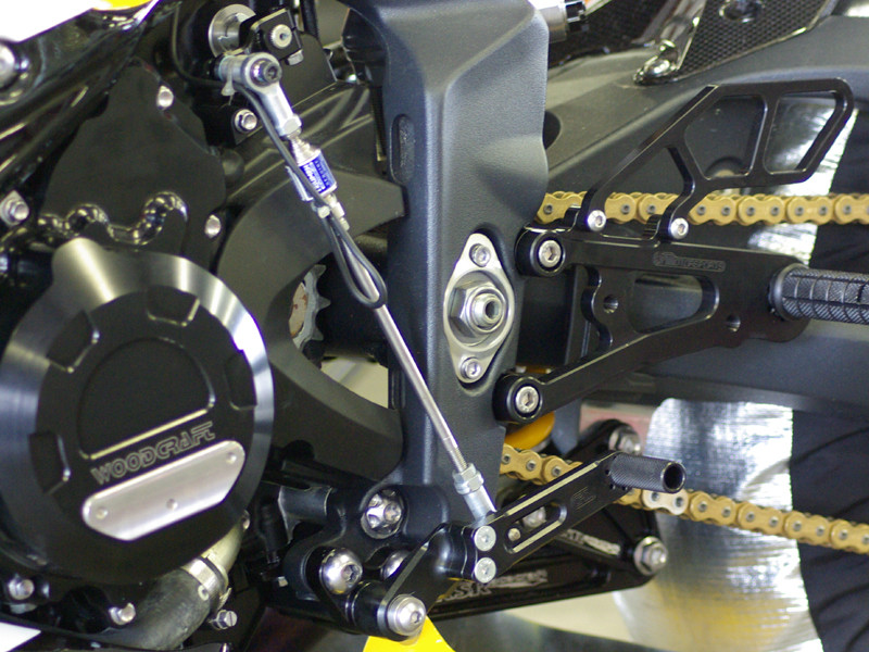 WOODCRAFT Triumph Daytona 675R (1315) GP Shift Conversion Kit With