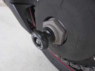R&G Racing Spindle Sliders for Triumph Tiger 1050 Sport '13-'14 R&G Racing Spindle Sliders for Triumph Tiger 1050 Sport '13-'14