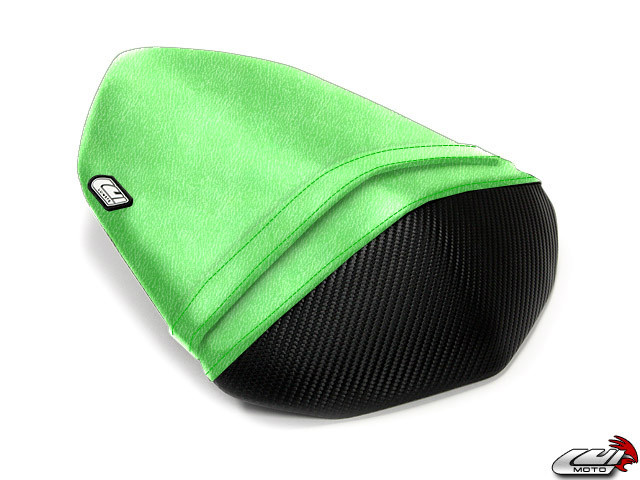 LUIMOTO (Baseline) Passenger Seat Cover for the KAWASAKI Z750 (07-12) / Z1000 (07-09) LUIMOTO (Baseline) Passenger Seat Cover for the KAWASAKI Z750 (07-12) / Z1000 (07-09)