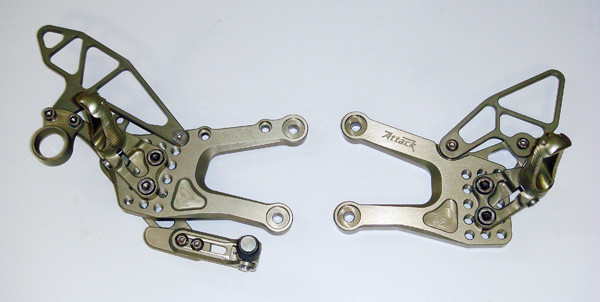 Attack Performance Rearsets for Yamaha YZF-R6 (2006+) Attack Performance Rearsets for Yamaha YZF-R6 (2006+)