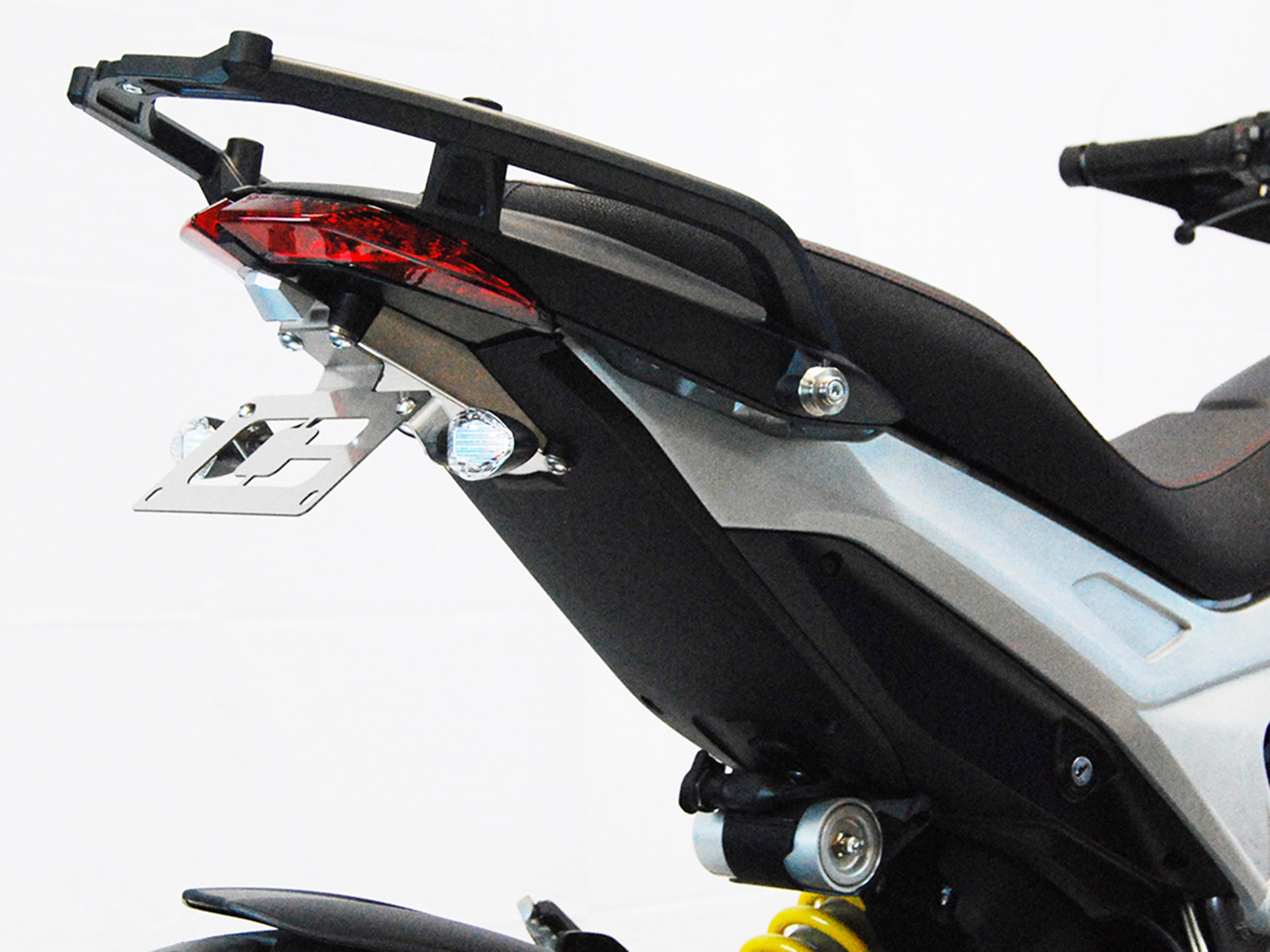 Competition Werkes Fender Kit - Ducati Hypermotard / Hyperstrada 821 / 939 Competition Werkes Fender Kit - Ducati Hypermotard / Hyperstrada 821 / 939