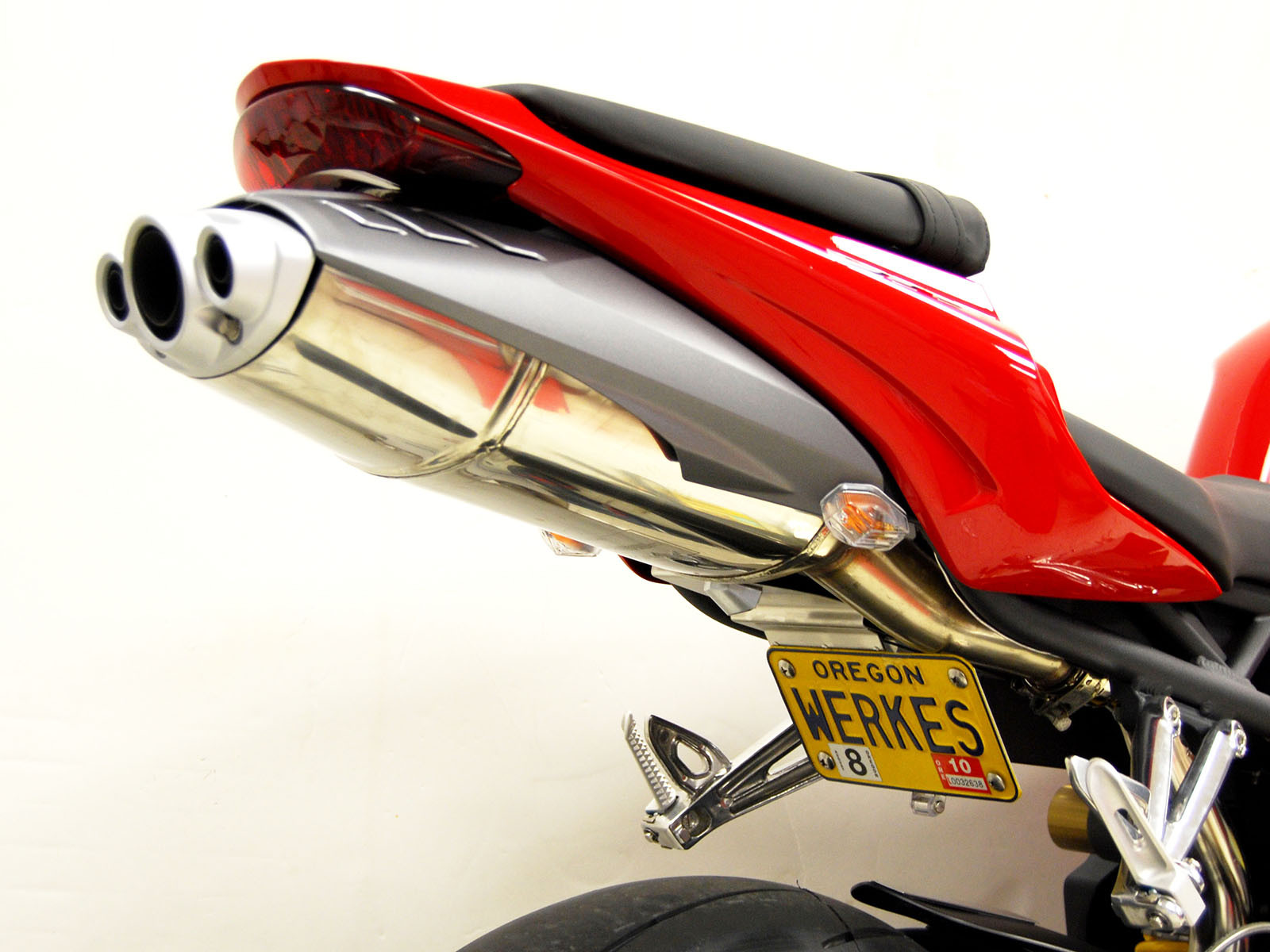 daytona 675 fender eliminator