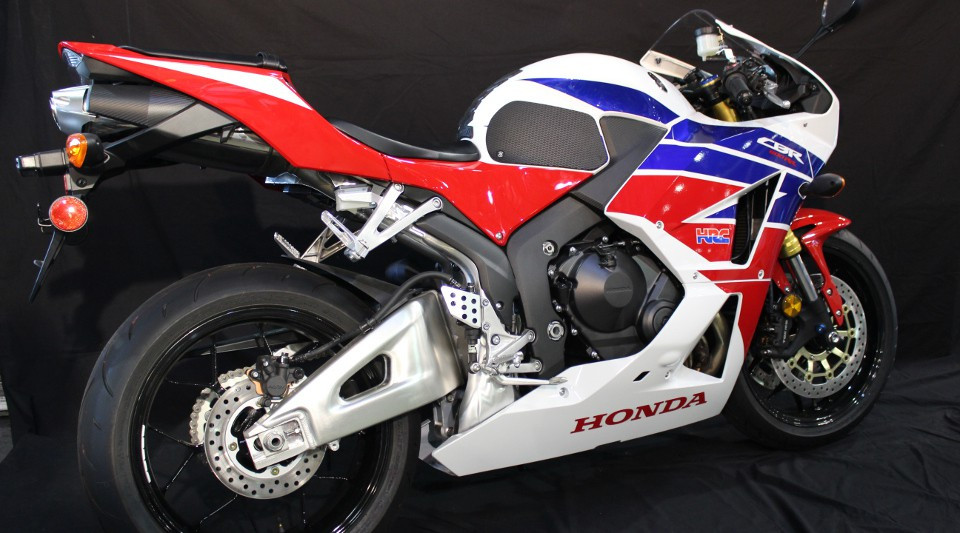 TechSpec Tank Grip Pads for the Honda CBR600RR (13-20) TechSpec Tank Grip Pads for the Honda CBR600RR (13-20)