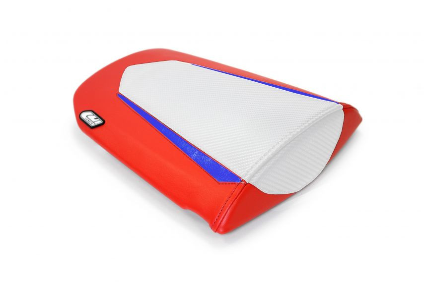 LUIMOTO (Tribal Blade) Passenger Seat Covers for the HONDA CBR600RR (2007+) LUIMOTO (Tribal Blade) Passenger Seat Covers for the HONDA CBR600RR (2007+)
