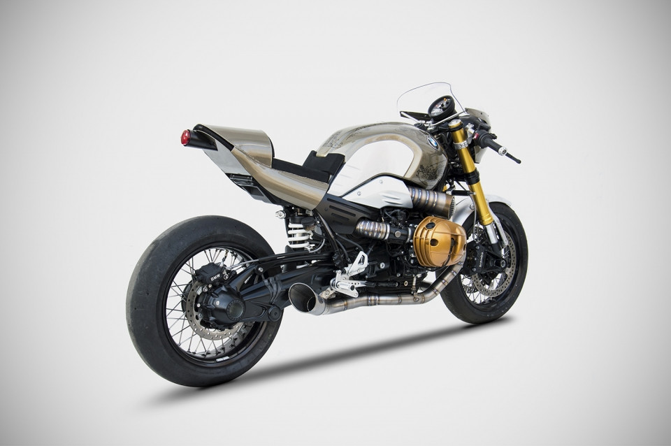 ZARD NEW Full Titanium 2-2 Racing Exhaust for the BMW R NineT ZARD NEW Full Titanium 2-2 Racing Exhaust for the BMW R NineT